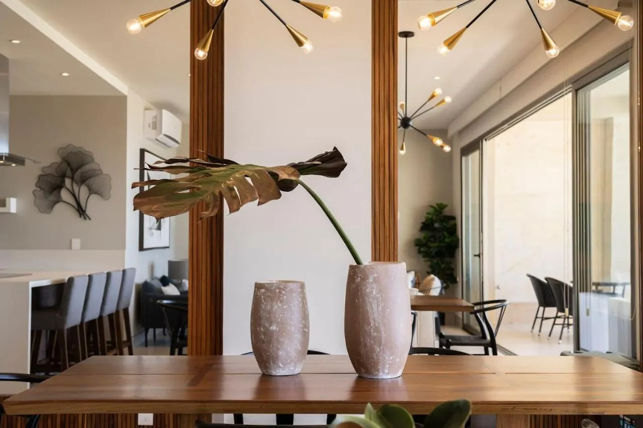 Stylish And Modern New 2Br Condo With Ocean Views Cabo San Lucas Lägenhet