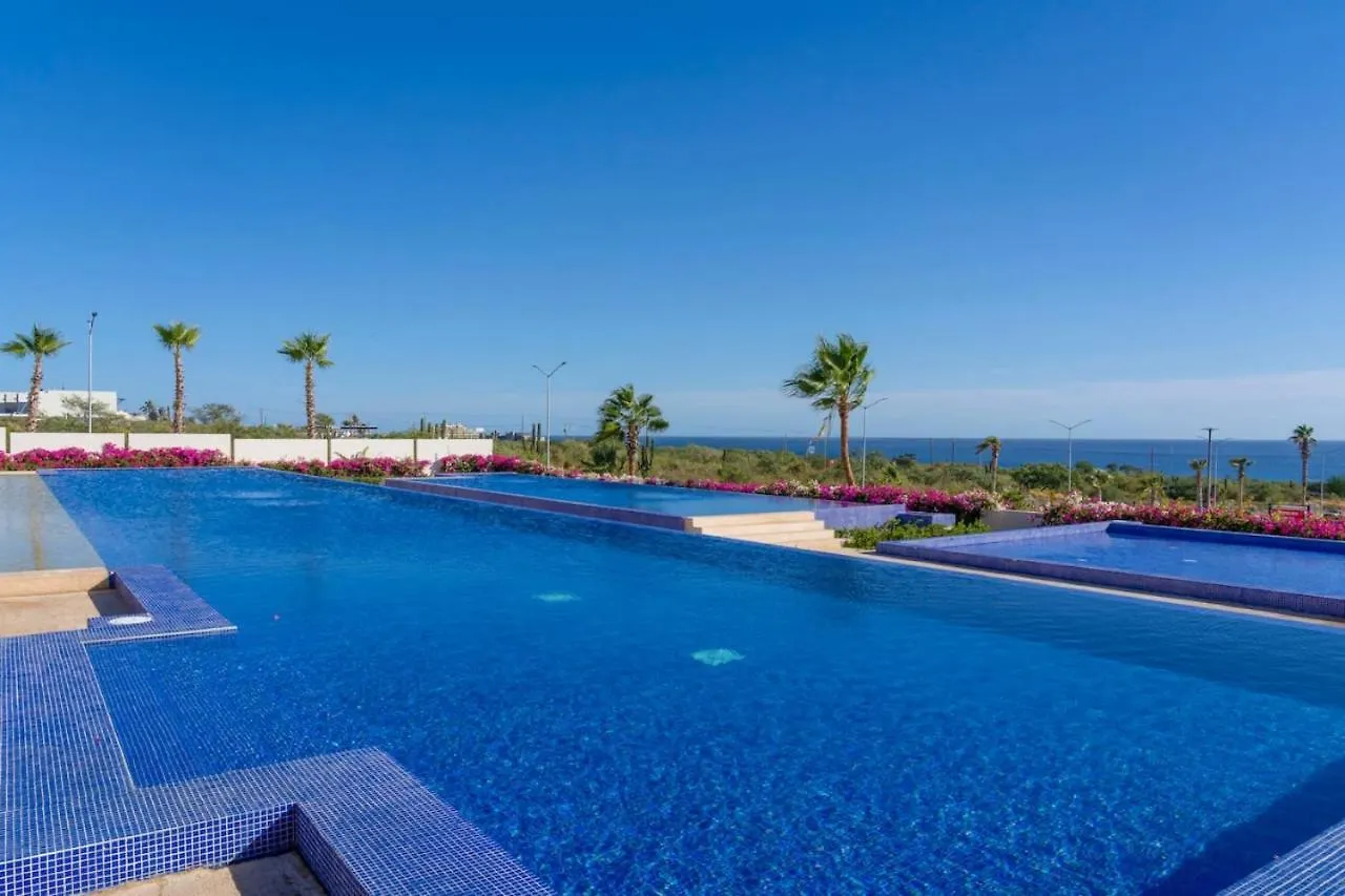 Stylish And Modern New 2Br Condo With Ocean Views Cabo San Lucas Lägenhet